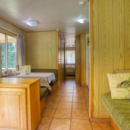 Merry Pebbles Resort Sabie Exterior photo