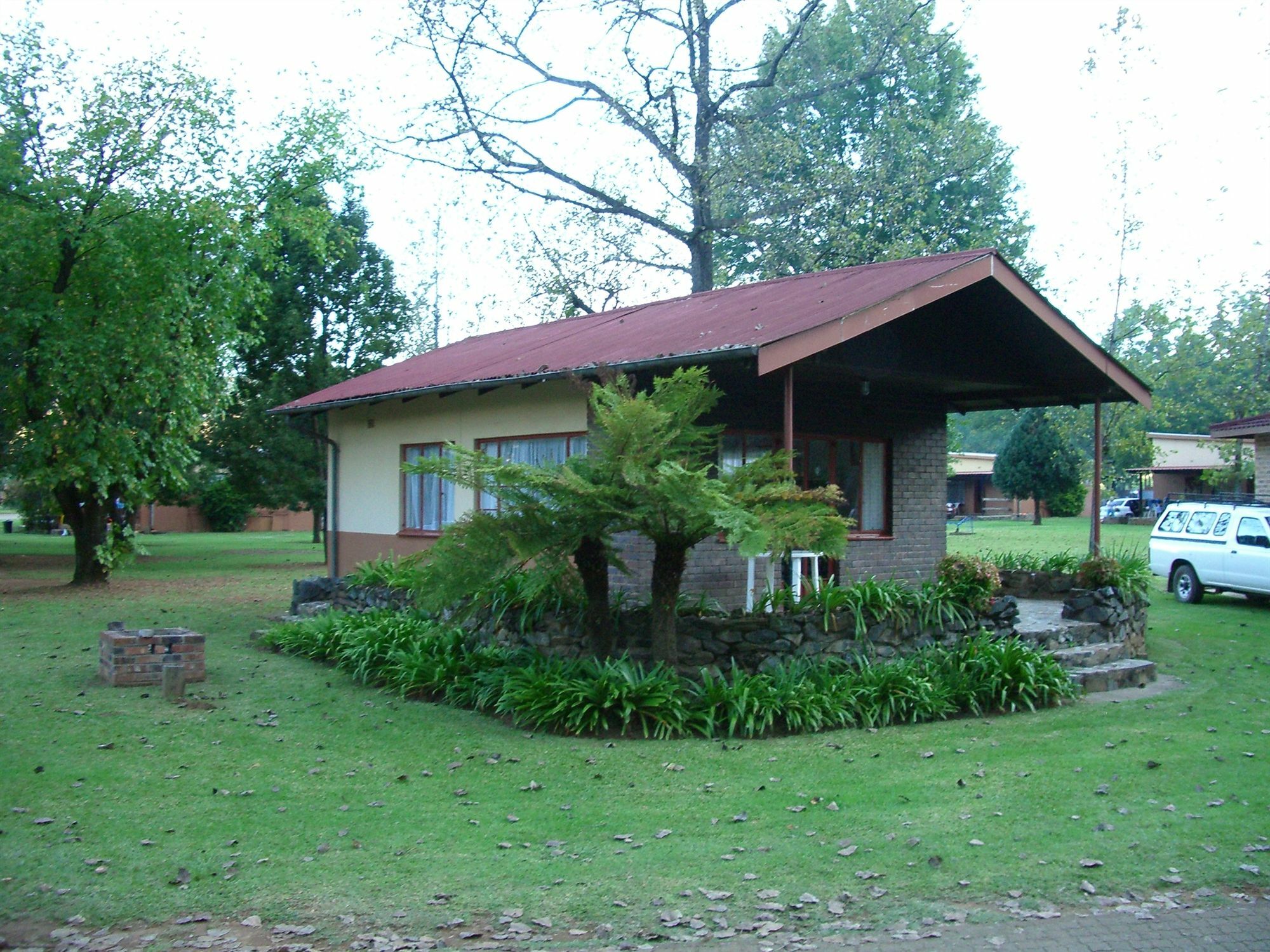 Merry Pebbles Resort Sabie Exterior photo