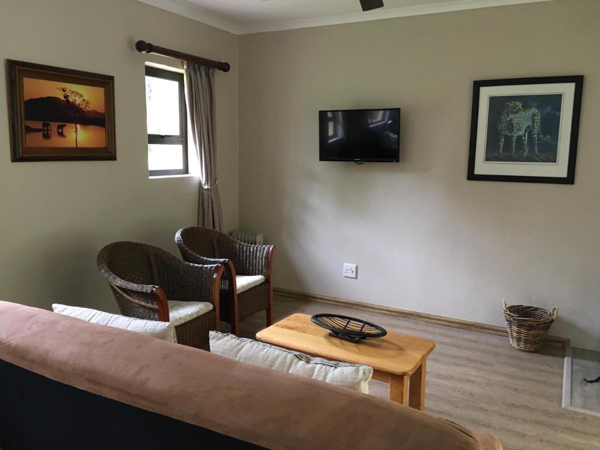 Merry Pebbles Resort Sabie Exterior photo