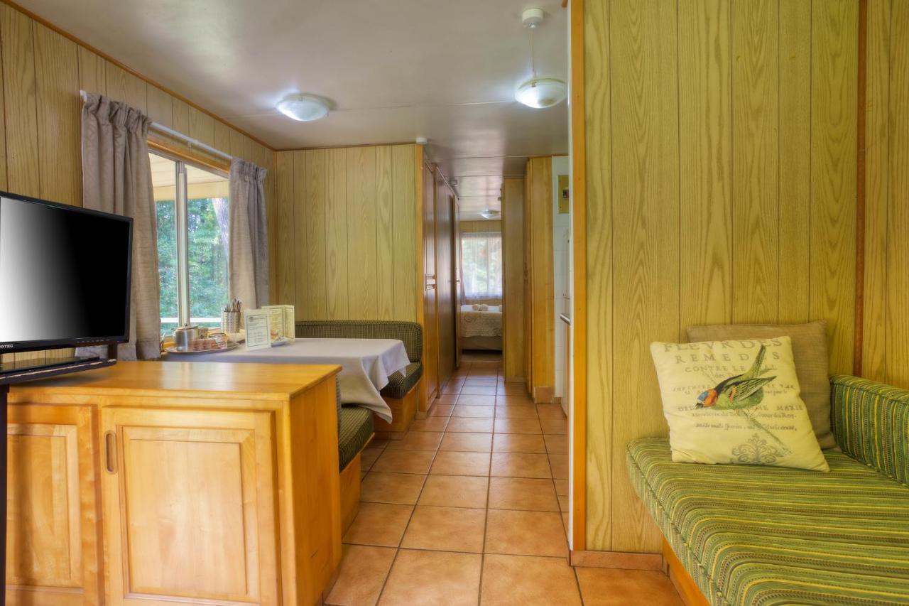 Merry Pebbles Resort Sabie Exterior photo