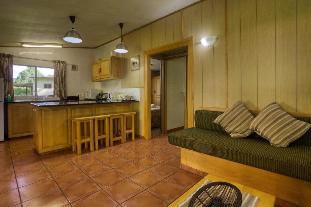 Merry Pebbles Resort Sabie Exterior photo